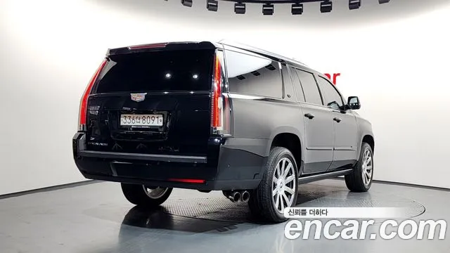 Cadillac Escalade 2019 — фото 2