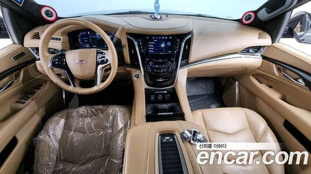 Cadillac Escalade 2019 — фото 10