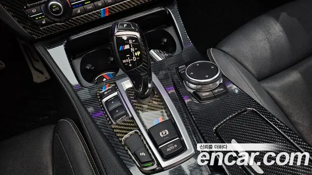 BMW 5-Series 2015 — фото 11