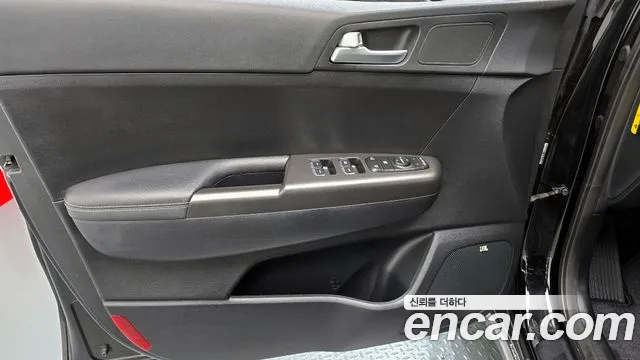 Kia Sportage 2016 — фото 14