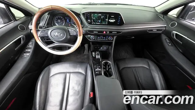 Hyundai Sonata 2020 — фото 10