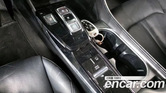 Hyundai Sonata 2020 — фото 12