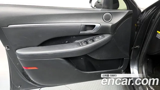 Hyundai Sonata 2020 — фото 14
