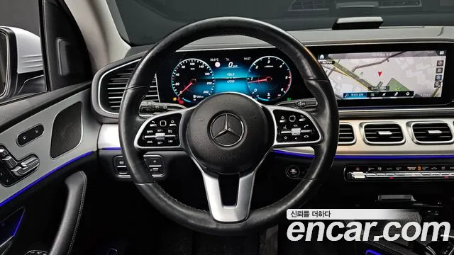 Mercedes-Benz GLE-Class 2019 — фото 19