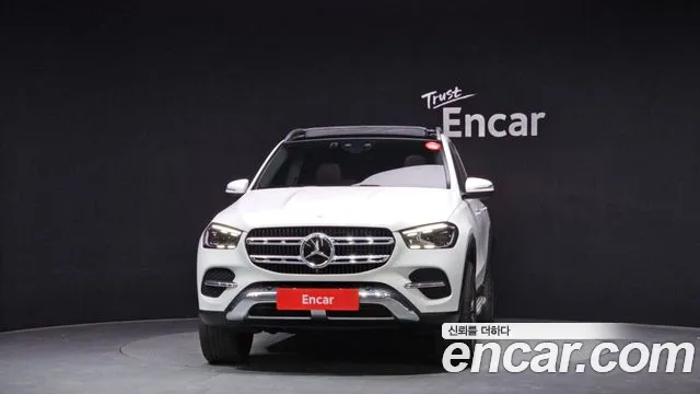 Mercedes-Benz GLE-Class 2023 — фото 3