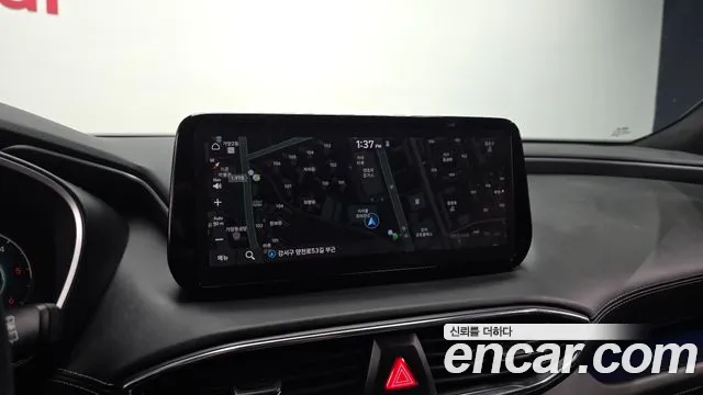 Hyundai Santafe 2021 — фото 16