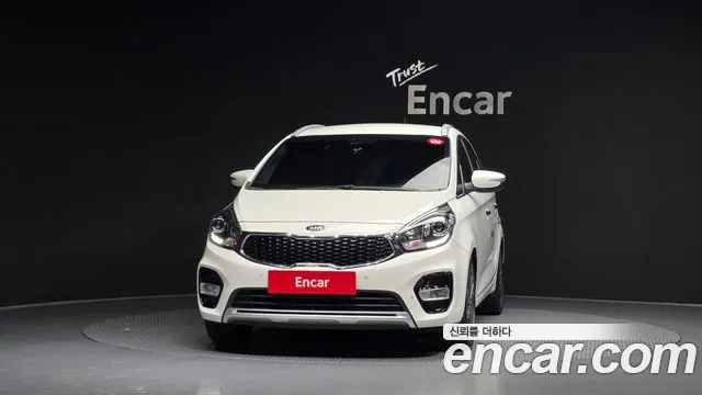 Kia Carens 2018 — фото 3