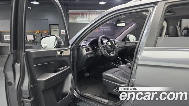 KG_Mobility_Ssangyong Rexton 2019 — фото 12