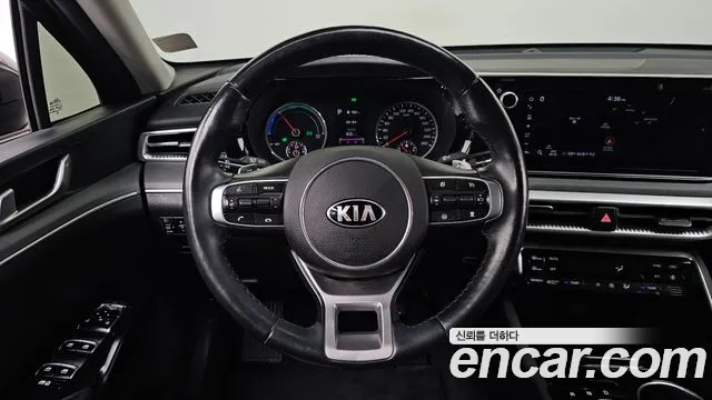 Kia K5 2020 — фото 18