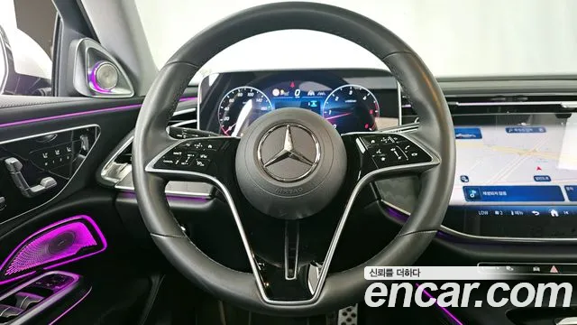 Mercedes-Benz E-Class 2024 — фото 19