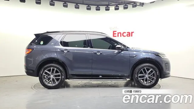 Land Rover Discovery Sport 2025 — фото 6