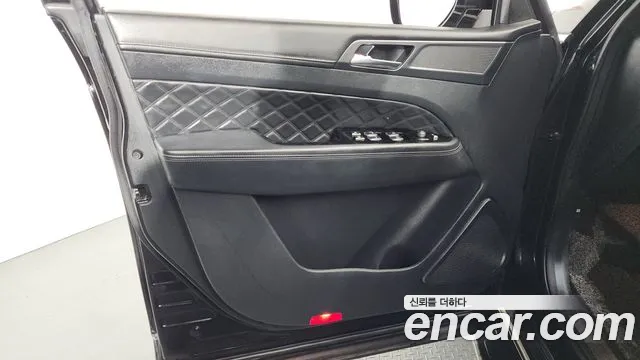 KG_Mobility_Ssangyong Rexton 2020 — фото 14