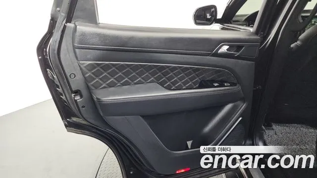 KG_Mobility_Ssangyong Rexton 2020 — фото 15