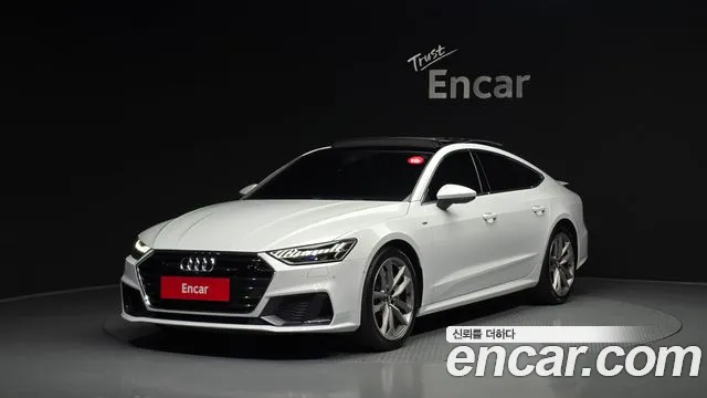 Audi A7 2021 — фото 1