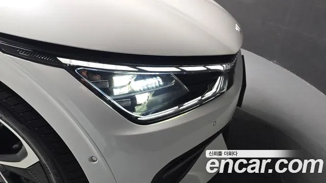Kia EV6 2022 — фото 8