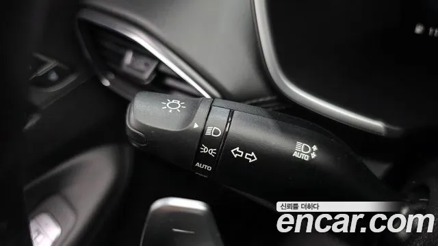 Hyundai Santafe 2021 — фото 19