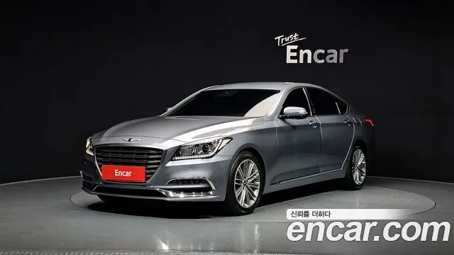 Genesis G80 2017 — фото 1