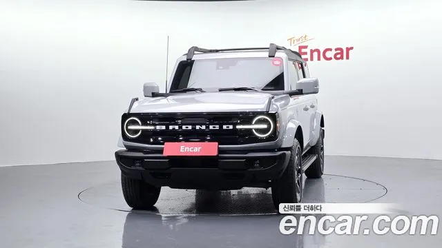 Ford Bronco 2022 — фото 3