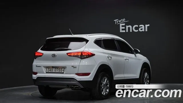 Hyundai Tucson 2016 — фото 2