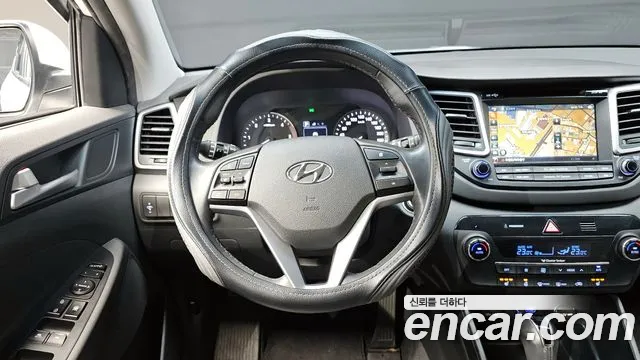 Hyundai Tucson 2016 — фото 13