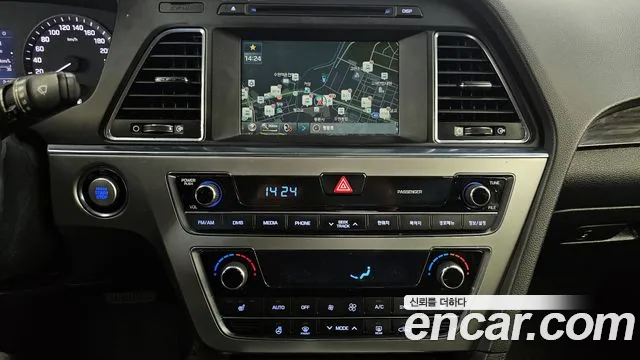 Hyundai Sonata 2015 — фото 14