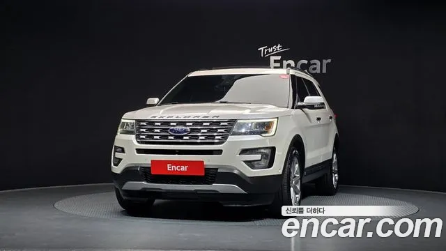 Ford Explorer 2017 — фото 3