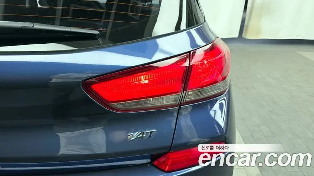 Hyundai i30 2019 — фото 9