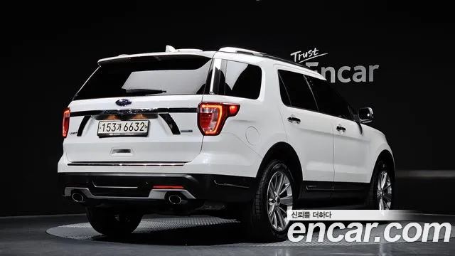 Ford Explorer 2018 — фото 2