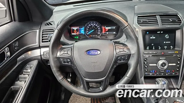 Ford Explorer 2018 — фото 13
