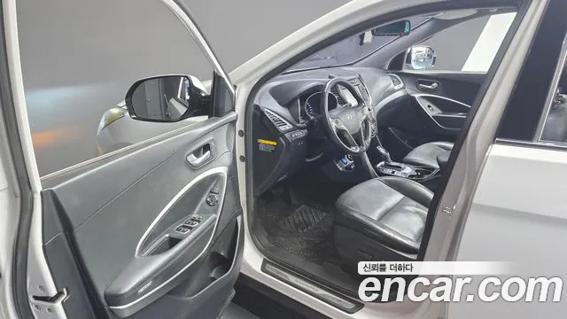 Hyundai Santafe 2016 — фото 13