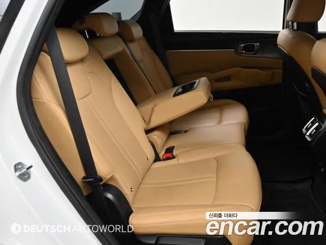 Kia Sorento 2023 — фото 12