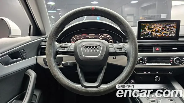 Audi A4 2018 — фото 13