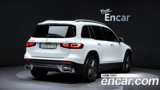 Mercedes-Benz GLB-Class 2021 — фото 2