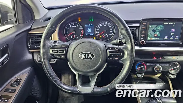 Kia Stonic 2019 — фото 20