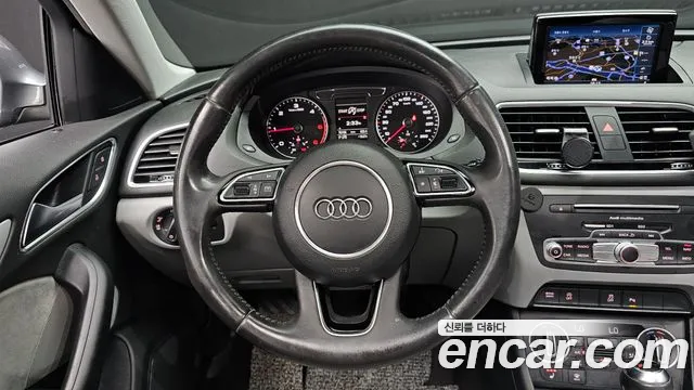 Audi Q3 2015 — фото 18