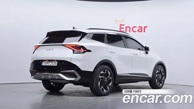 Kia Sportage 2023 — фото 2