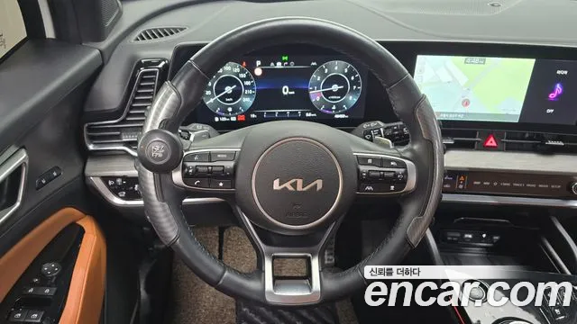 Kia Sportage 2023 — фото 13