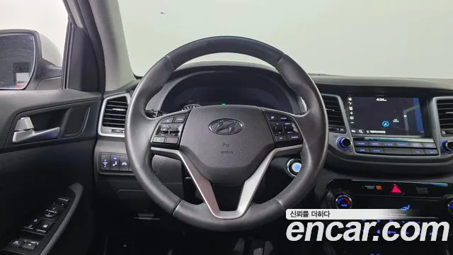 Hyundai Tucson 2018 — фото 15