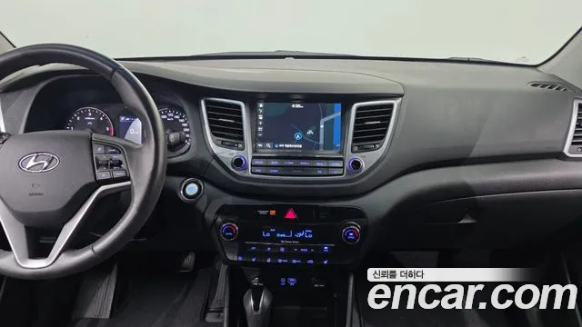 Hyundai Tucson 2018 — фото 16