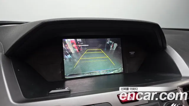 Honda Odyssey 2016 — фото 15