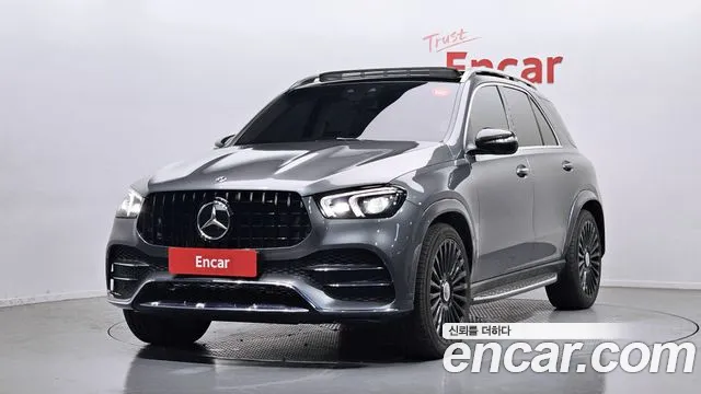Mercedes-Benz GLE-Class 2020 — фото 1