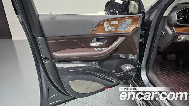 Mercedes-Benz GLE-Class 2020 — фото 14