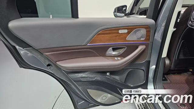Mercedes-Benz GLE-Class 2020 — фото 15