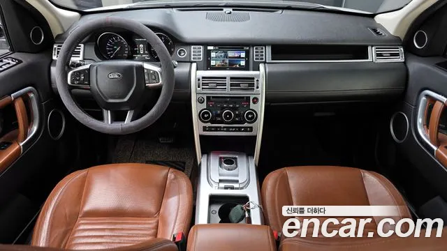 Land Rover Discovery Sport 2015 — фото 7
