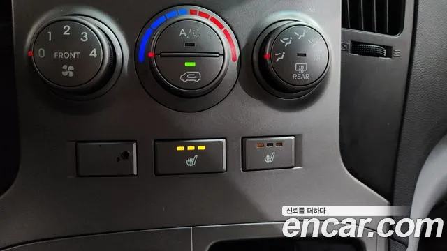 Hyundai Starex 2014 — фото 19