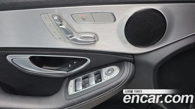 Mercedes-Benz C-Class 2016 — фото 13