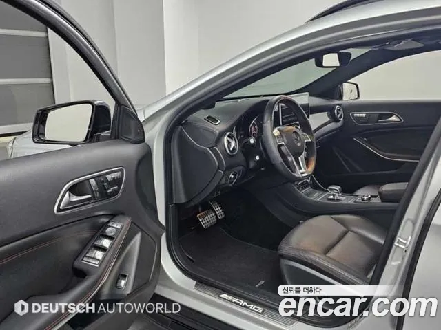 Mercedes-Benz GLA-Class 2015 — фото 11