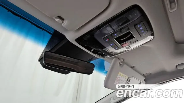 Hyundai Staria 2022 — фото 17