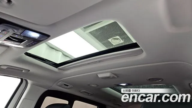 Hyundai Staria 2022 — фото 19