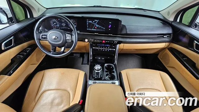 Kia Canival 2021 — фото 10